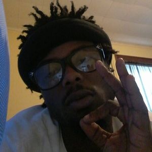 Meet your Posher, Gitta